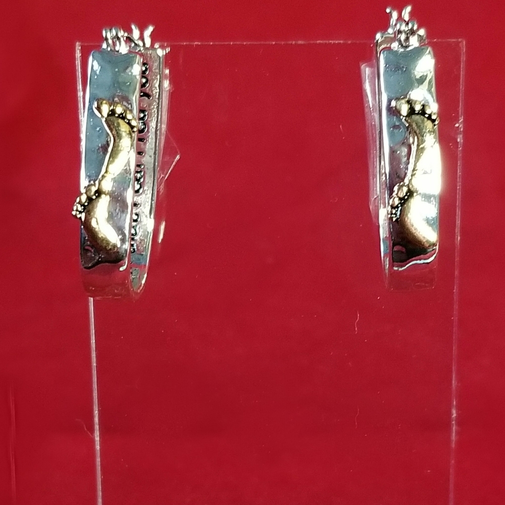 4R “It Was Then That I Carried You” Oval Hoop Earrings – Two-Tone Drop Jewelry